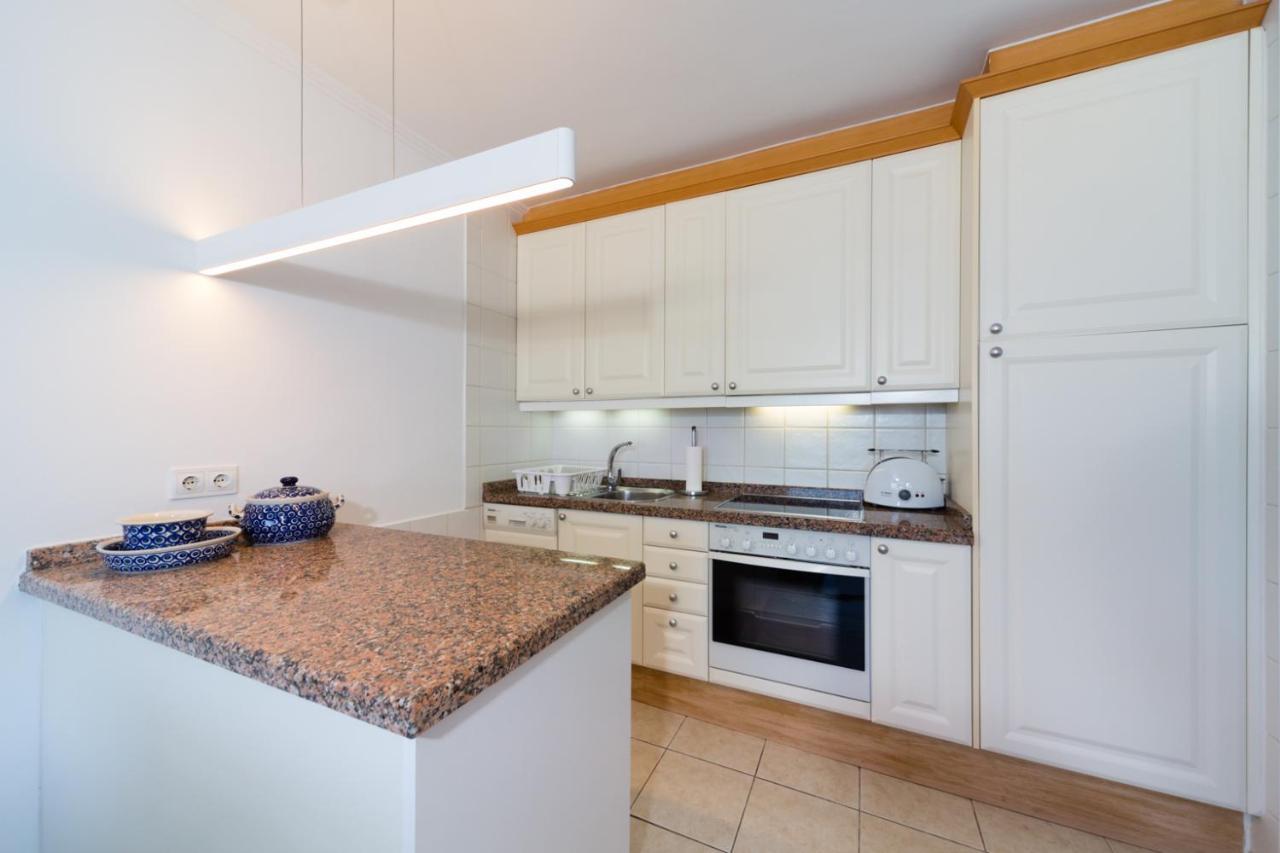Bastian Beach. Casa Cheah. Sea View Коста Тегисе Екстериор снимка